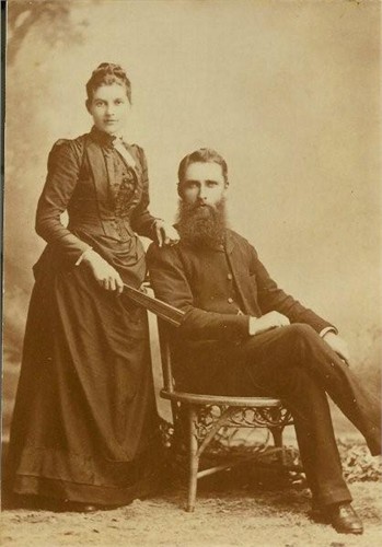 Photo of photos/Donald John McLennan & Isabel Jane nee Robson  portrait